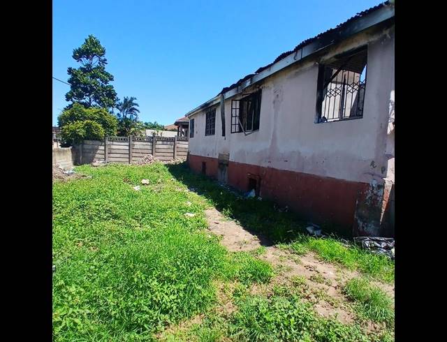 4 BEDROOM HOUSE FOR SALE IN MONTCLAIR